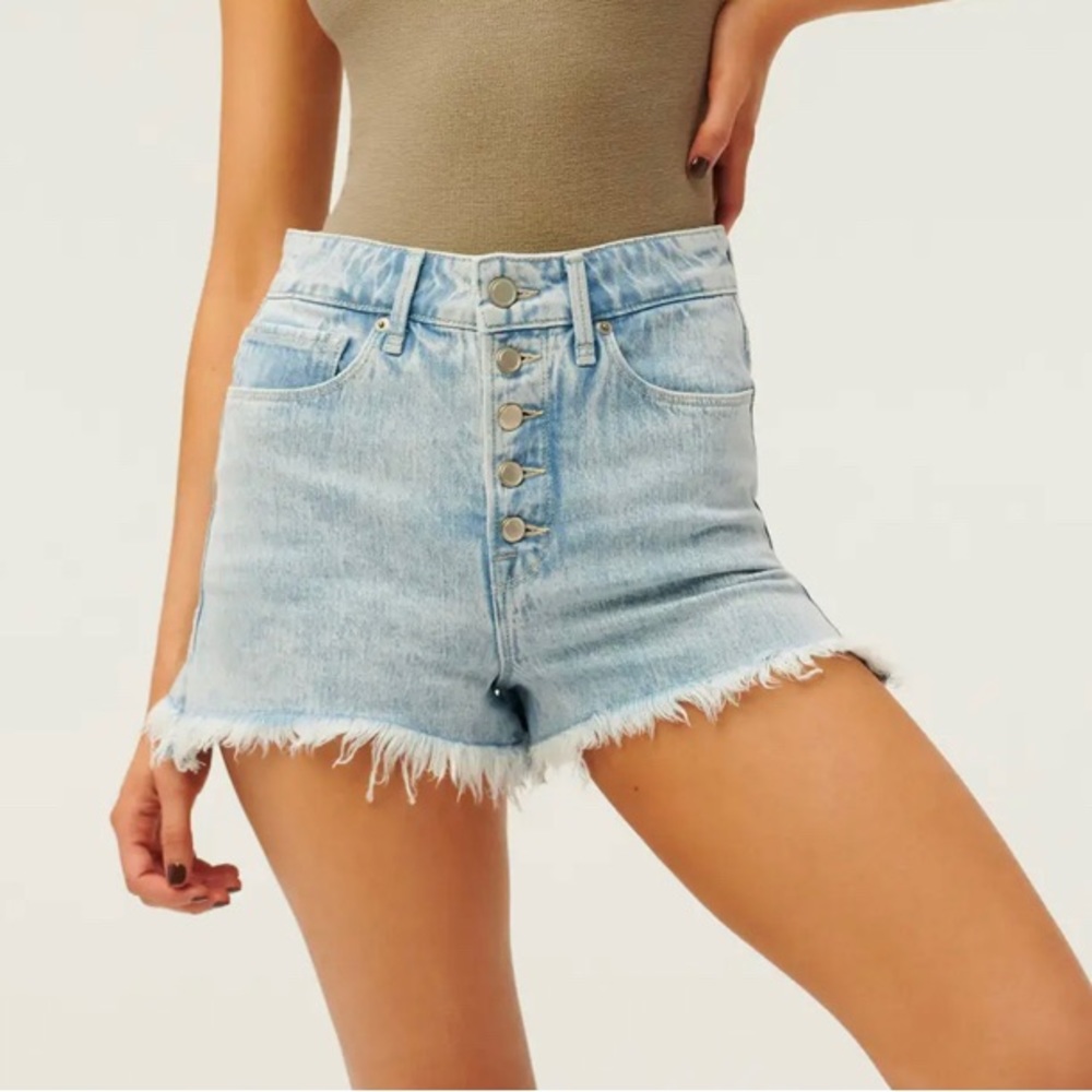 GOOD AMERICAN bombshell denim short - size 8 / size 29
